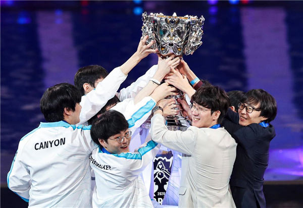 传闻： Nertz 可能会取代 YEKINDAR 加入 Liquid；