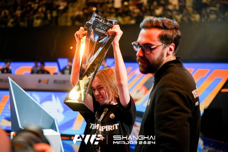 Leyan谈Monki：感觉他玩的有点莽 有点急 感觉看着有点送